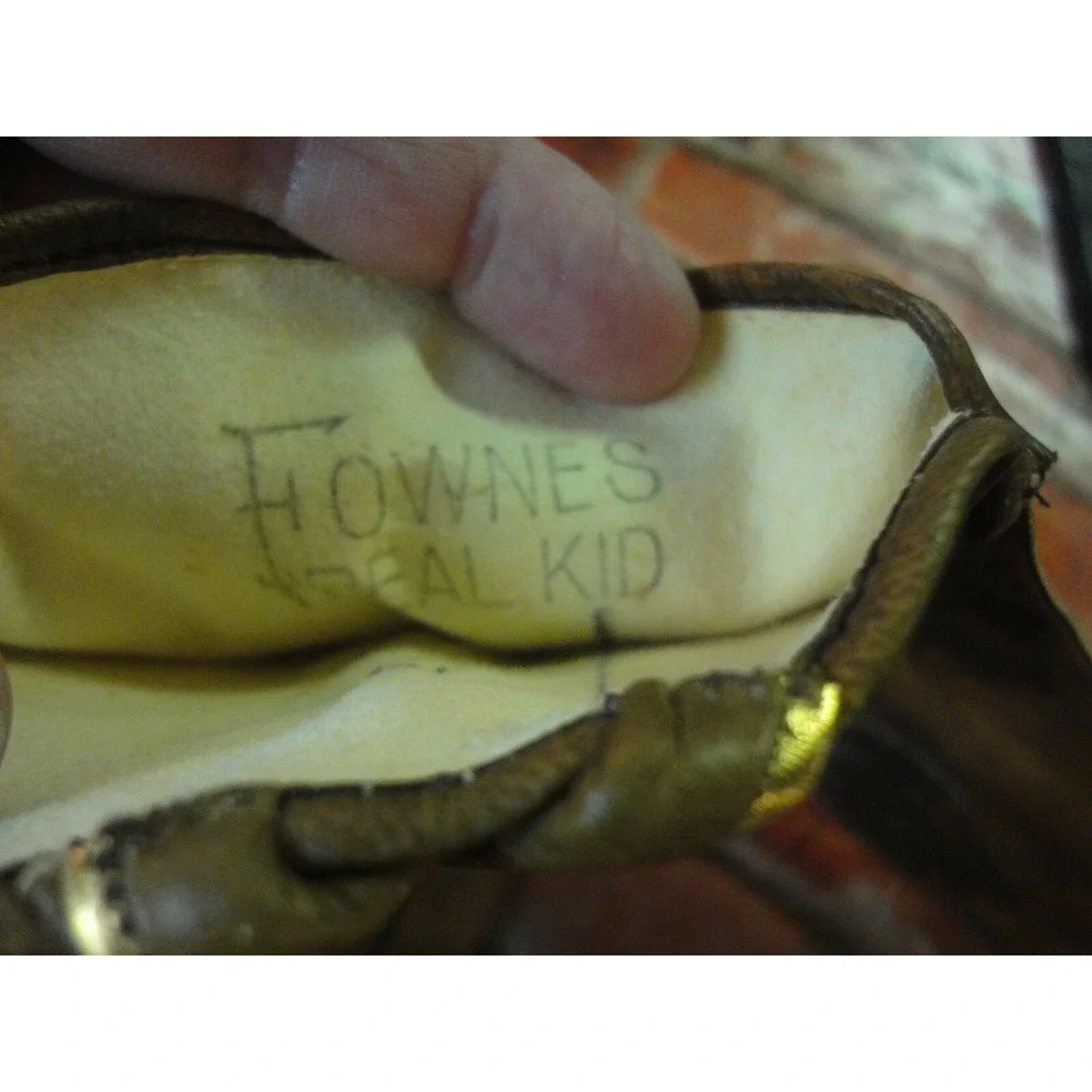vintage Fownes Real KID 6 3/4 womens ladies gloves made in‎ czechoslovakia